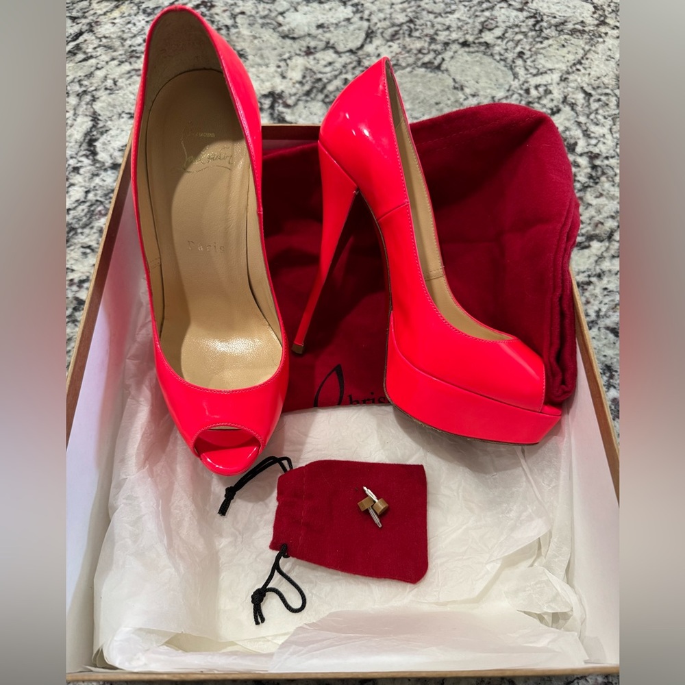 Christian Louboutin Troca 140 Patent Fluo Pump Stiletto Heels Rose Paris